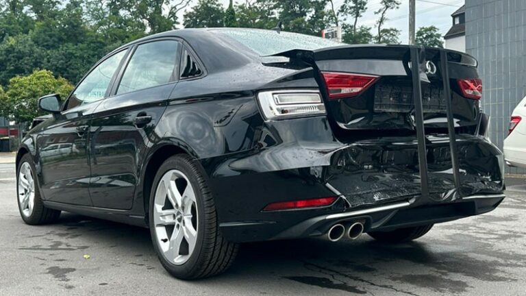 Auto verkaufen: Jetzt Unfallpkw verkaufen